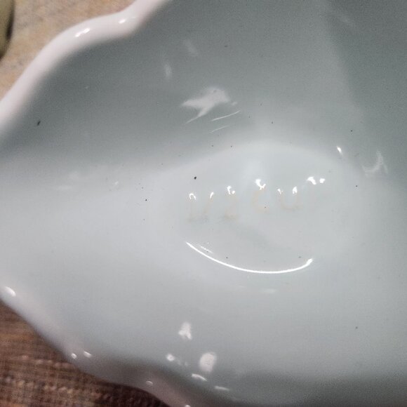 10 Strawberry Street Colorful Pastel Elephant Trunk Measuring Cups 4 Set Stackin - Picture 7 of 8